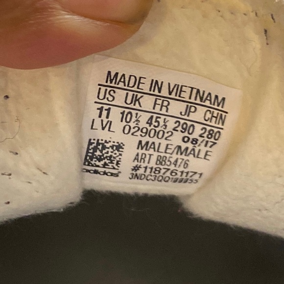 (SOLD) Adidas Originals Gazelle Suede Shoes - Picture 9 of 9